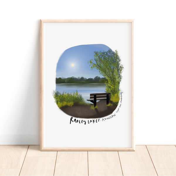 Radley lakes bench in Summer