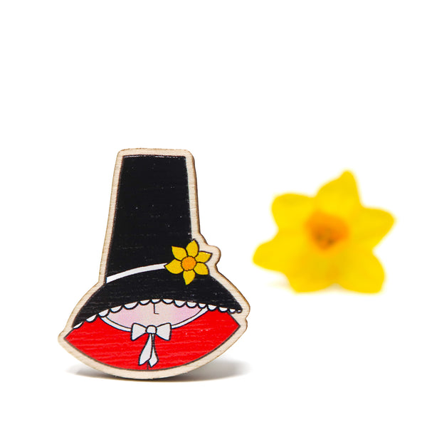Welsh lady pin badge